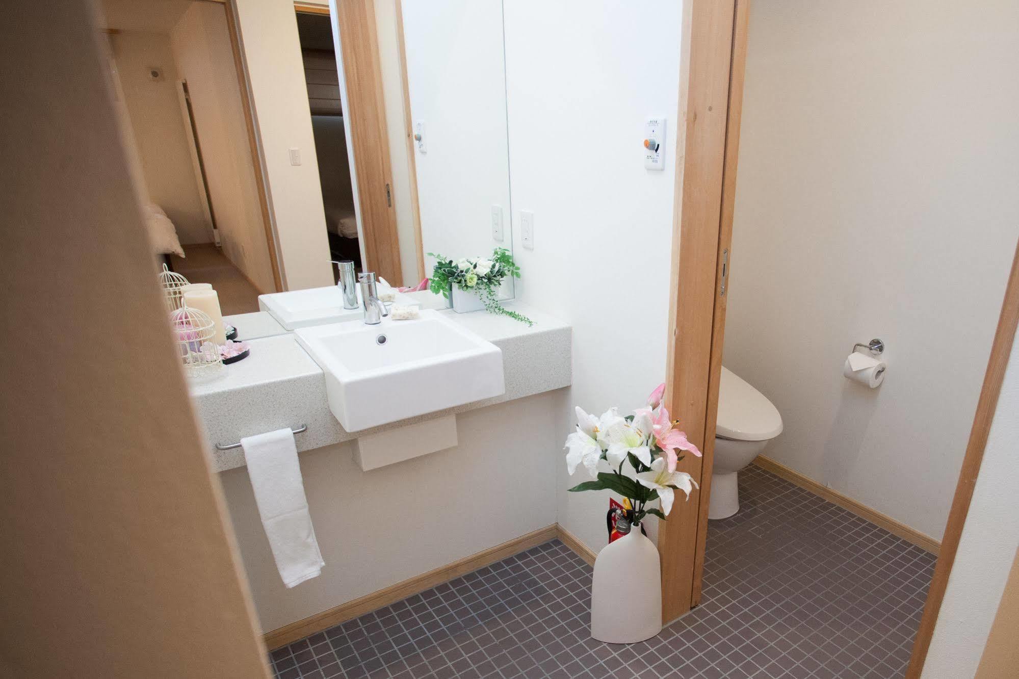 Yuki Yama Apartments Hirafu Экстерьер фото