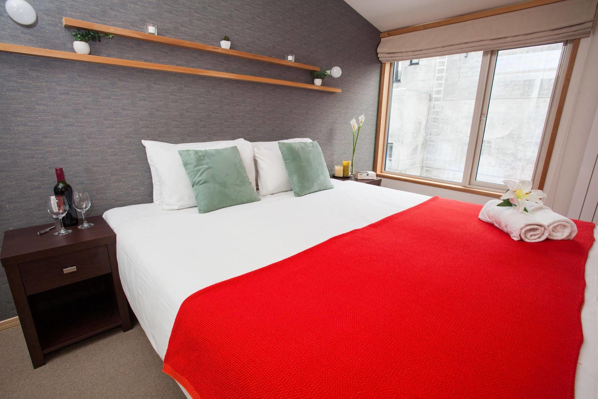 Yuki Yama Apartments Hirafu Экстерьер фото